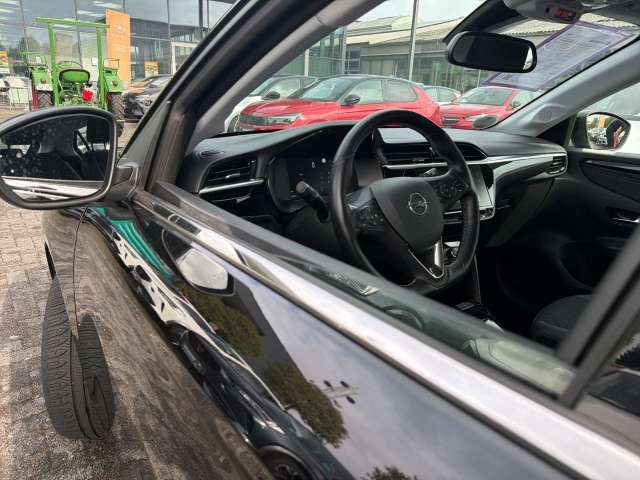 Fahrzeugbild eines Opel Corsa
