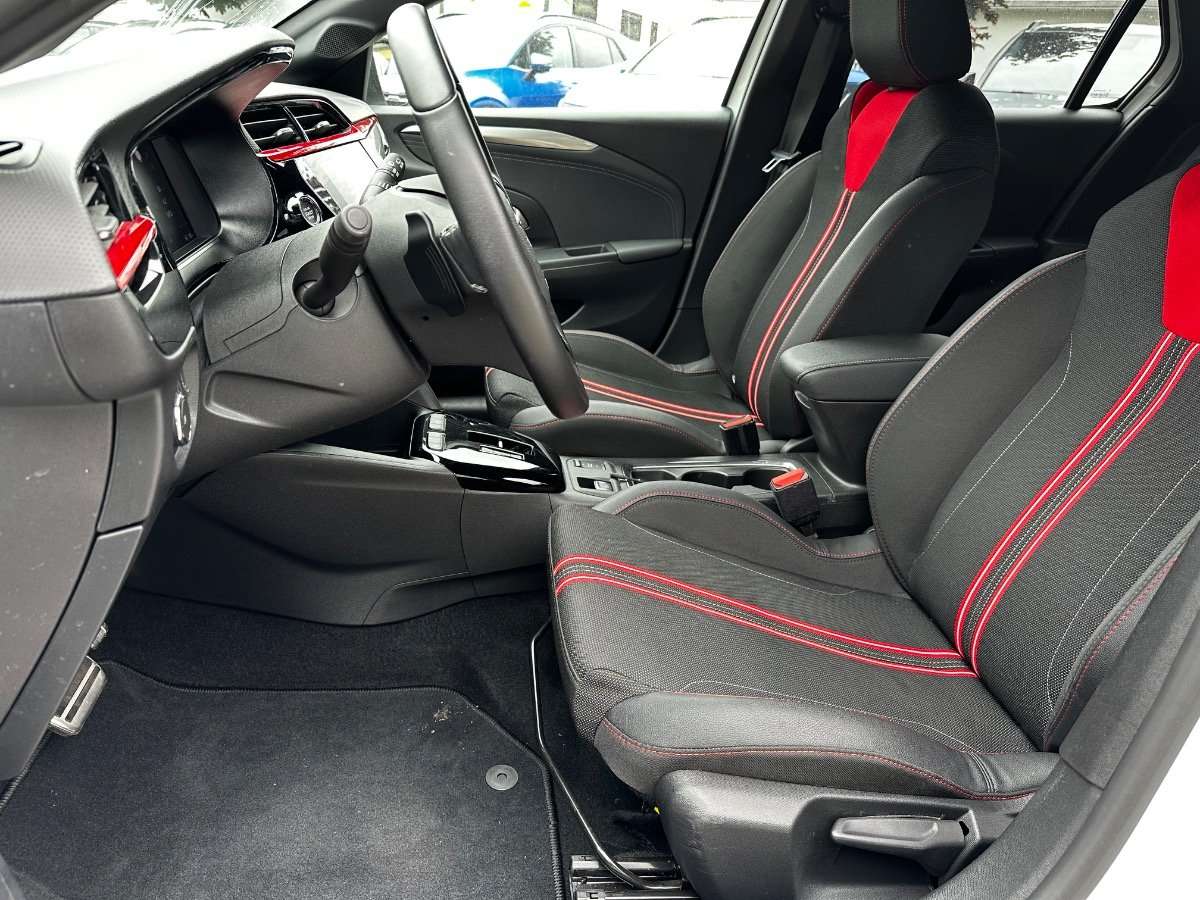 Fahrzeugbild eines Opel Corsa