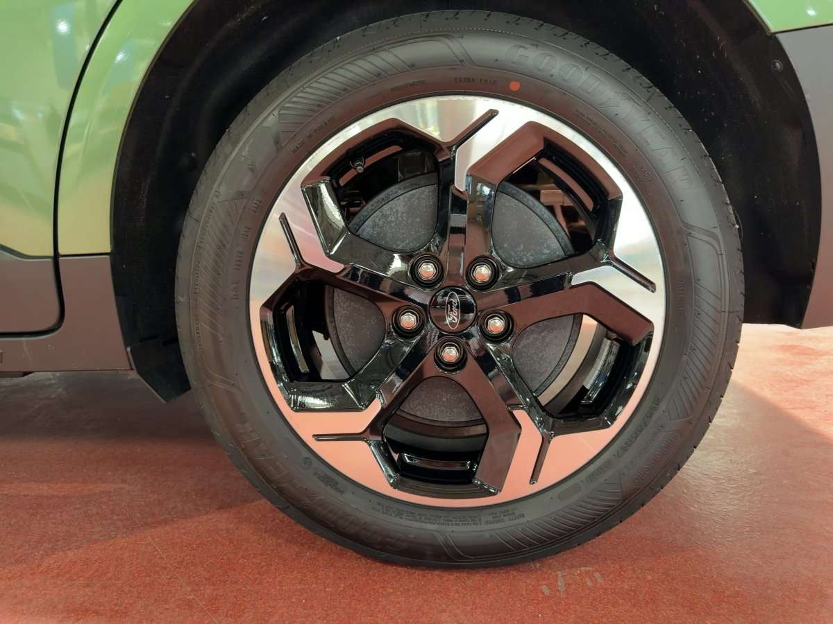 Fahrzeugbild eines Ford Tourneo Courier