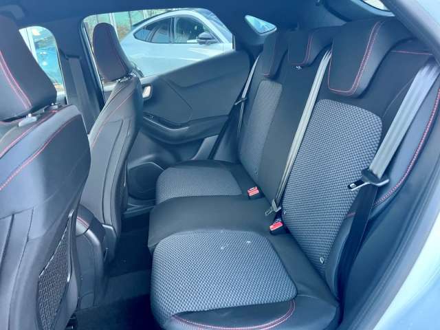 Fahrzeugbild eines Ford Puma