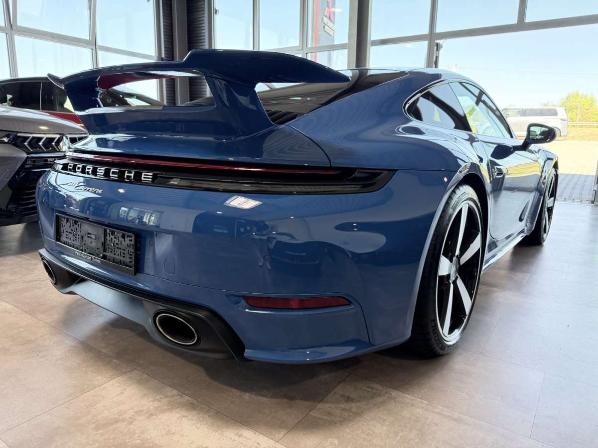Fahrzeugbild eines Porsche 911