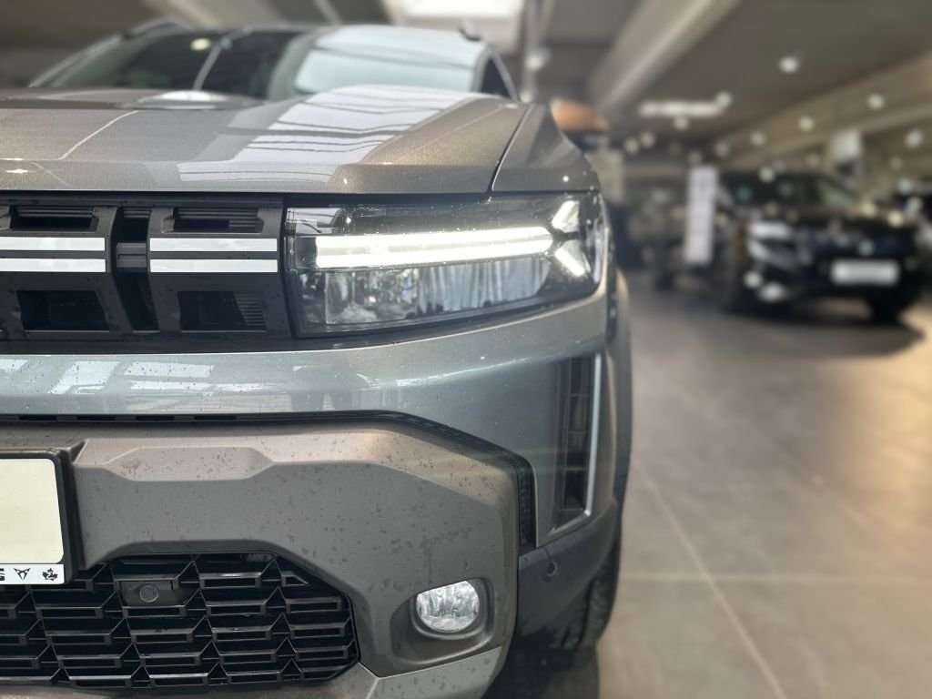 Fahrzeugbild eines Dacia Duster