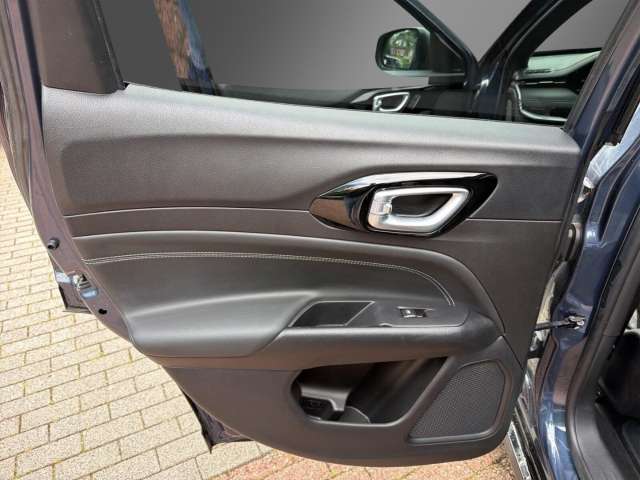 Fahrzeugbild eines Jeep Compass