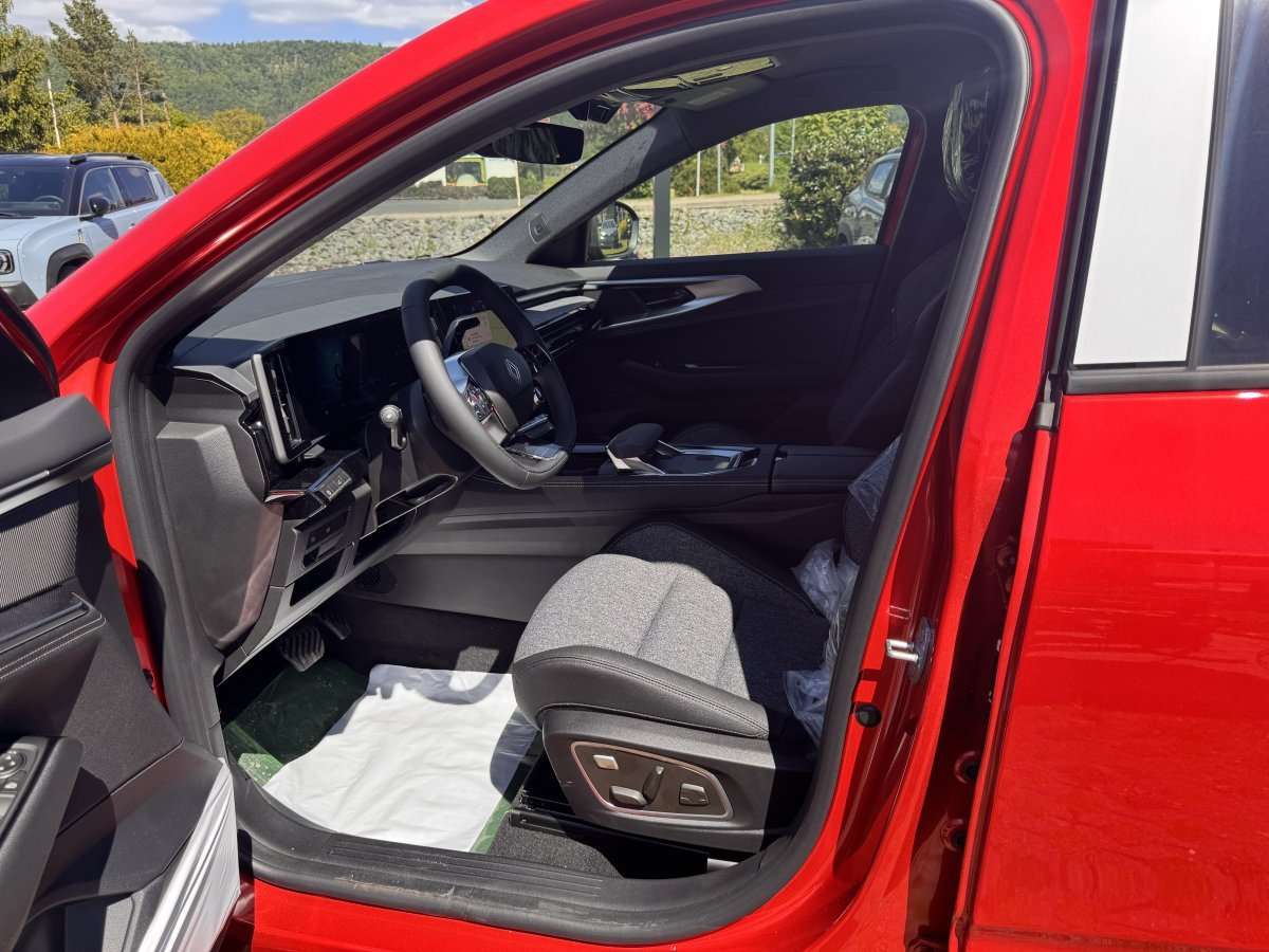 Fahrzeugbild eines Renault Austral