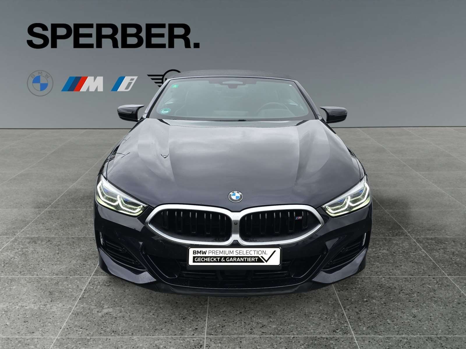 Fahrzeugbild eines BMW 8er-Reihe