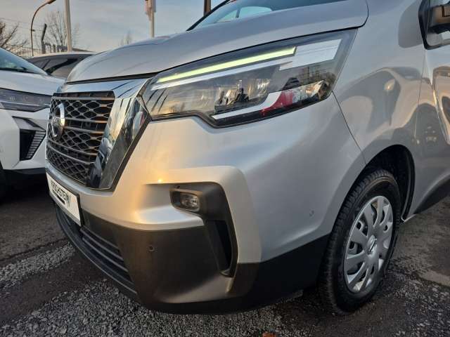 Fahrzeugbild eines Nissan Primastar