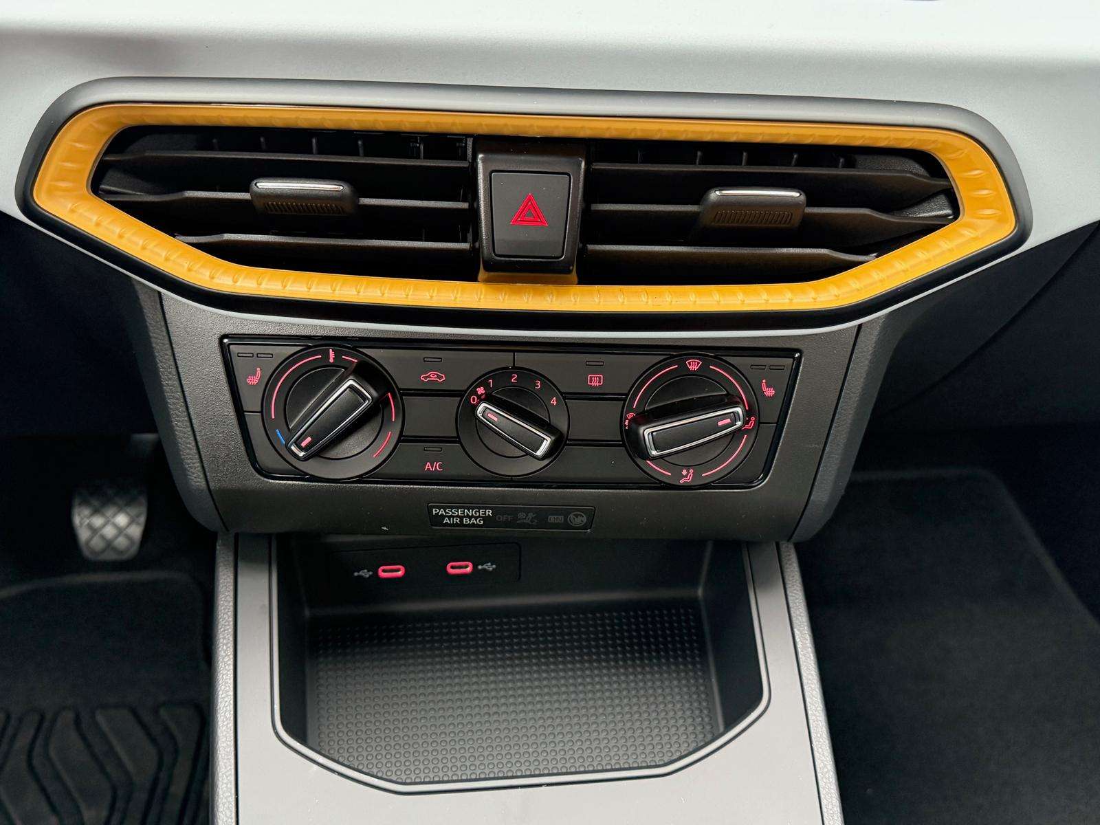 Fahrzeugbild eines SEAT Ibiza