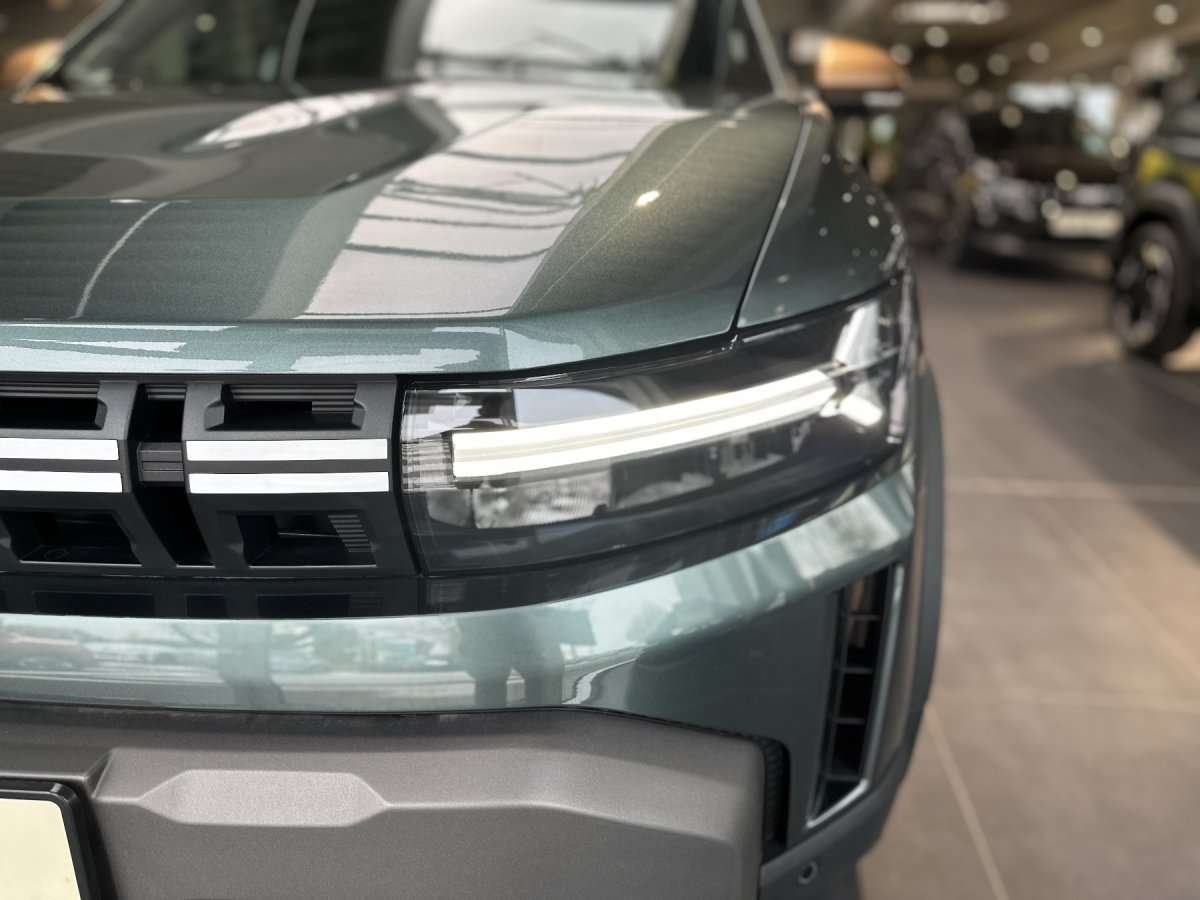 Fahrzeugbild eines Dacia Duster