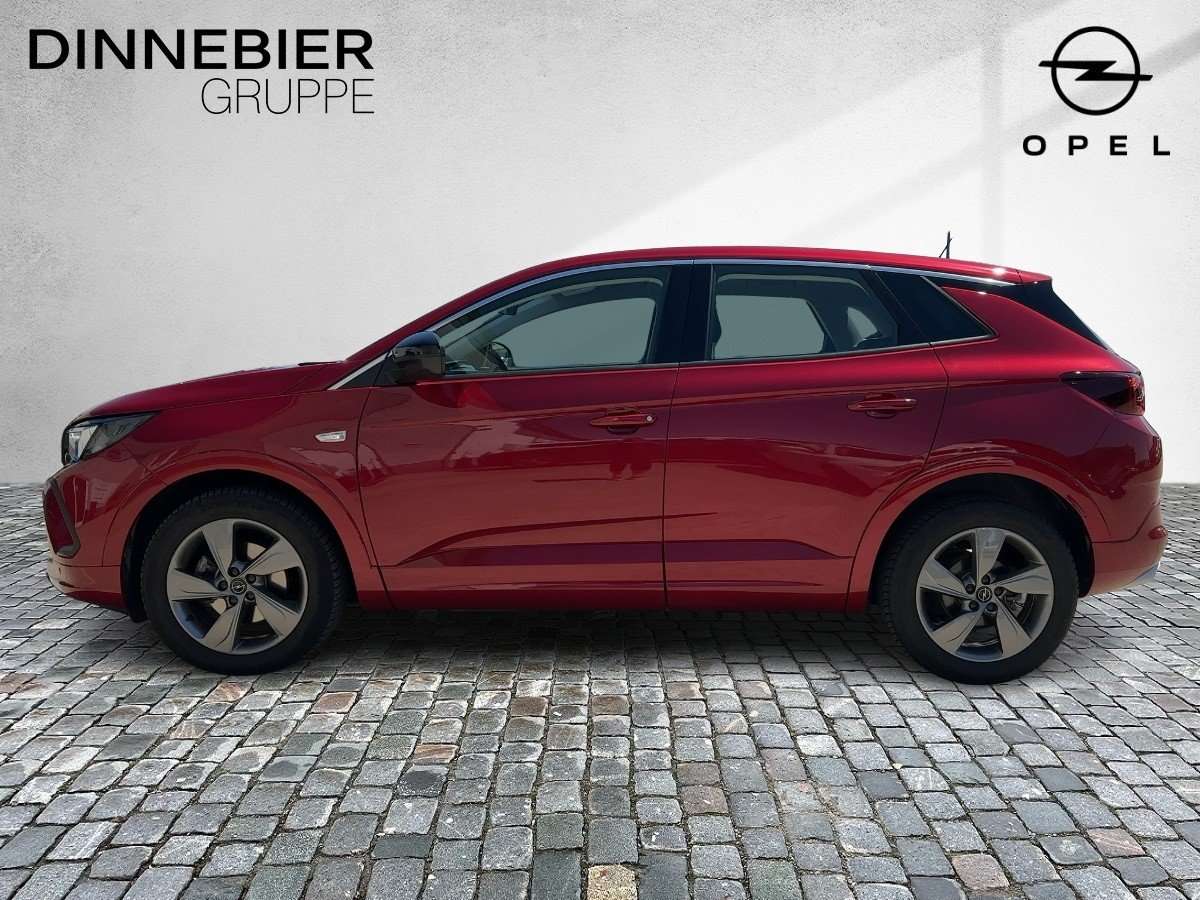 Fahrzeugbild eines Opel Grandland X