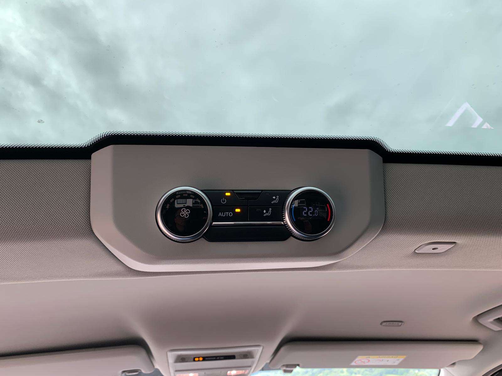 Fahrzeugbild eines Volkswagen Caravelle