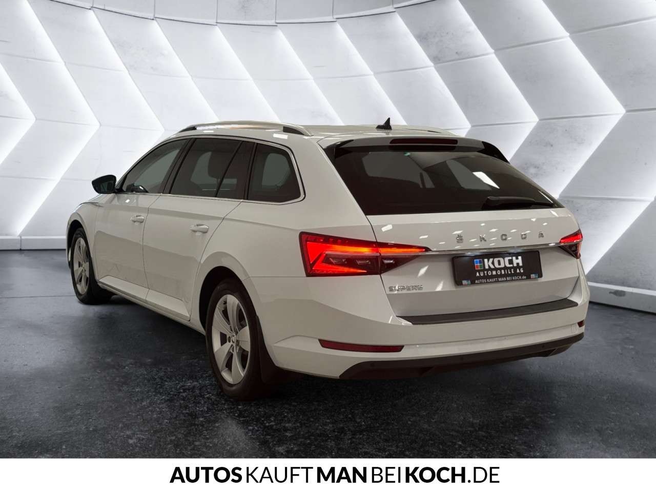 Fahrzeugbild eines Skoda Superb