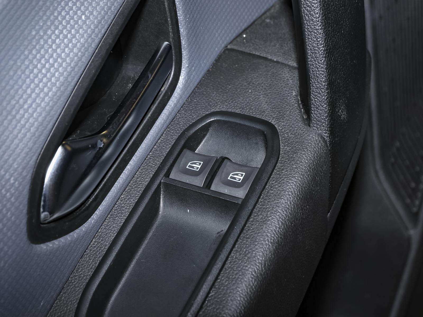 Fahrzeugbild eines Renault Express