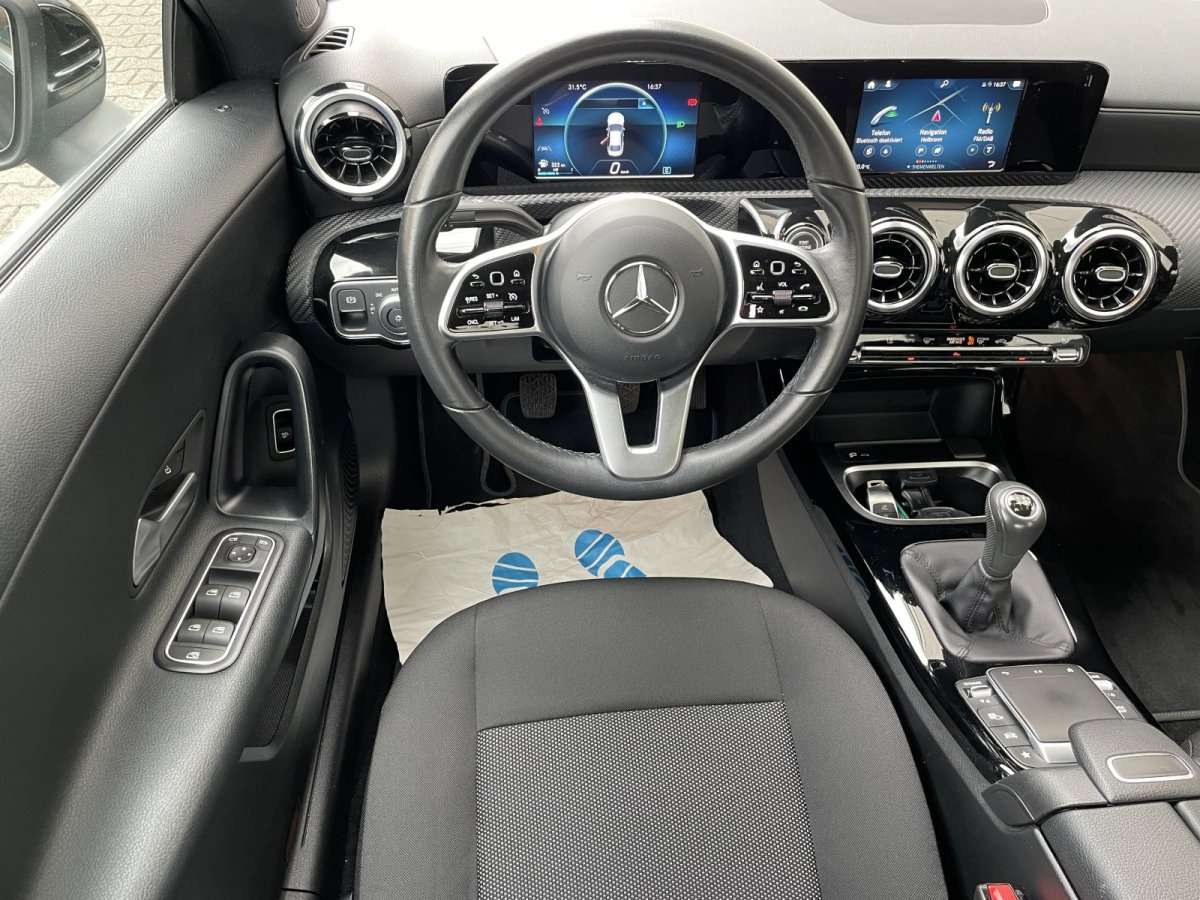 Fahrzeugbild eines Mercedes-Benz CLA