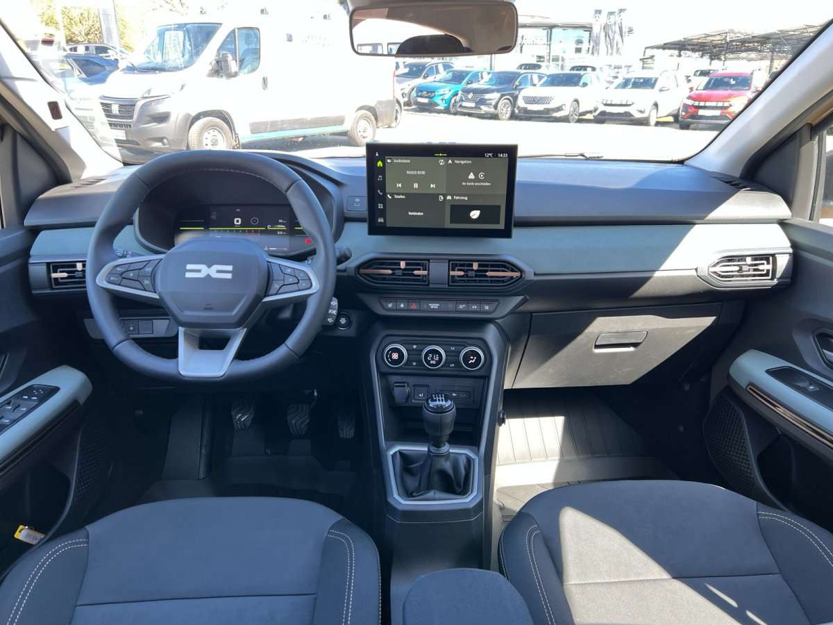 Fahrzeugbild eines Dacia Sandero