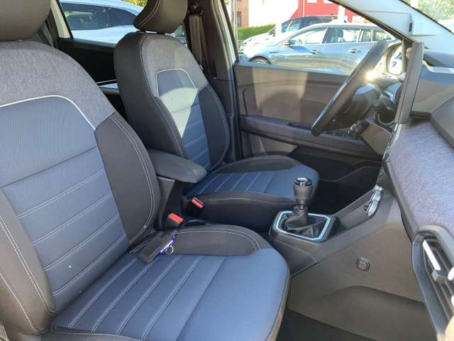 Fahrzeugbild eines Dacia Jogger