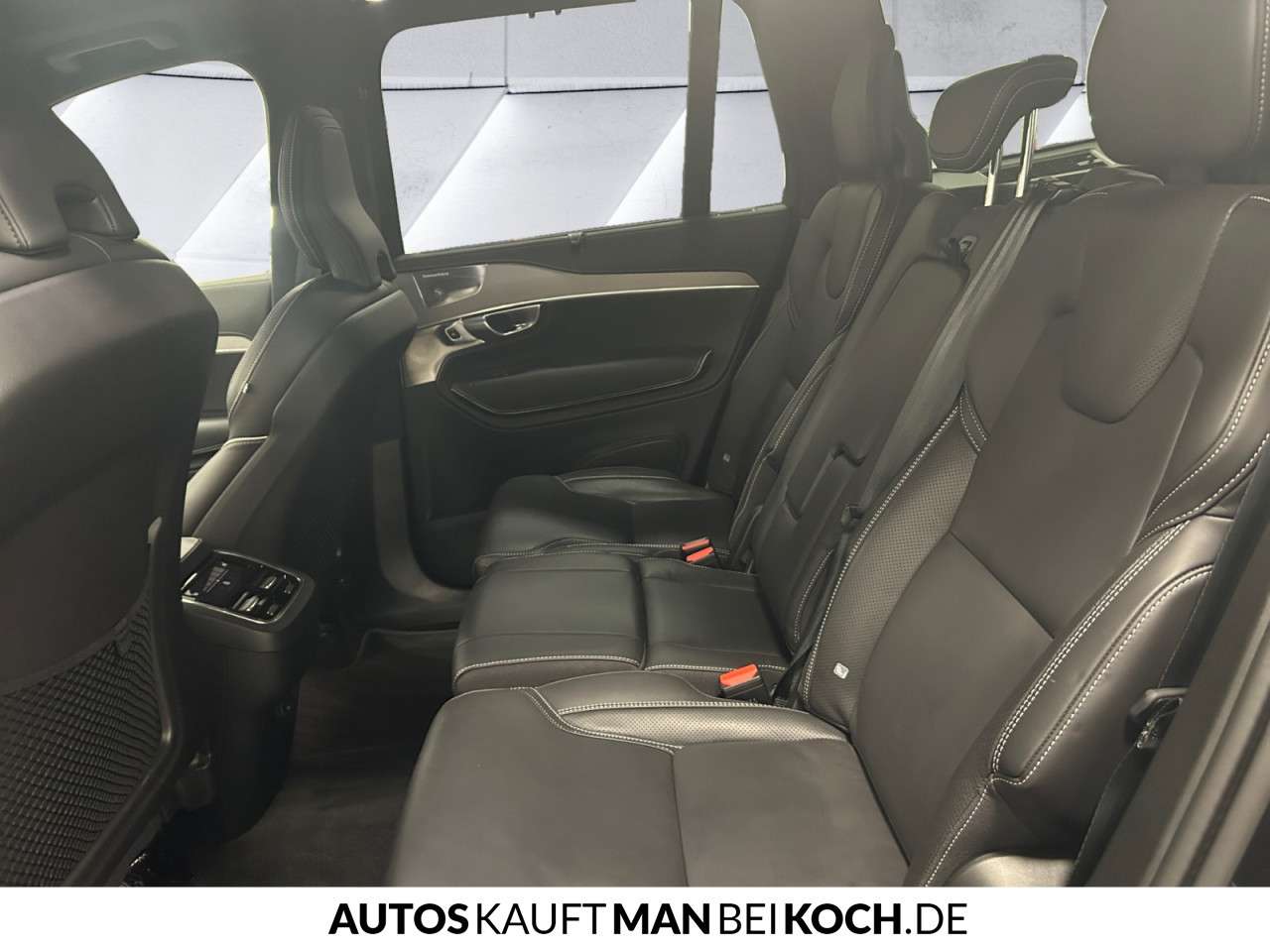 Fahrzeugbild eines Volvo XC90