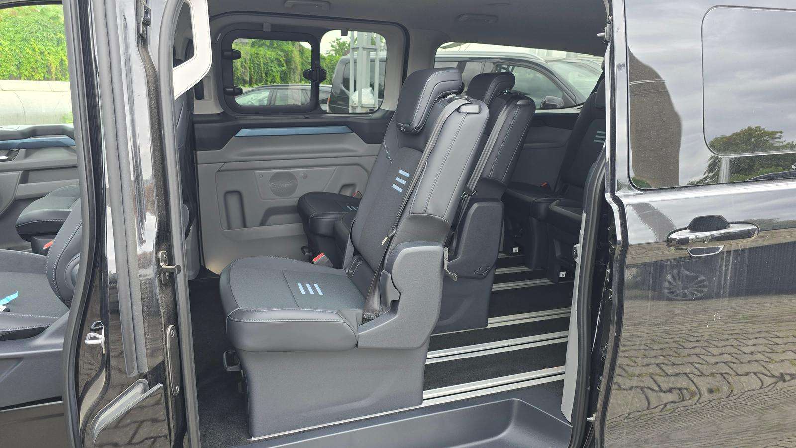 Fahrzeugbild eines Ford Tourneo Custom