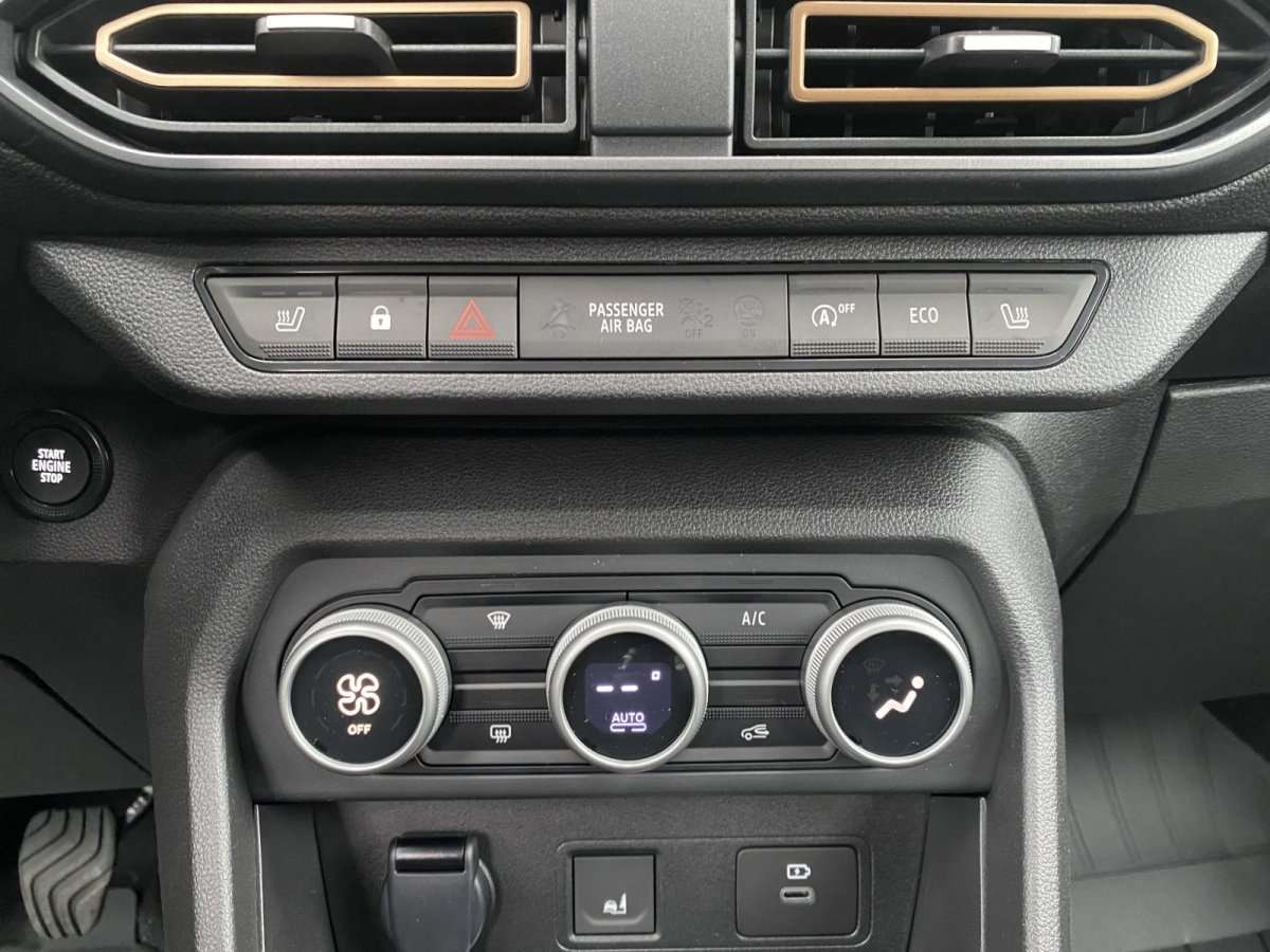 Fahrzeugbild eines Dacia Sandero