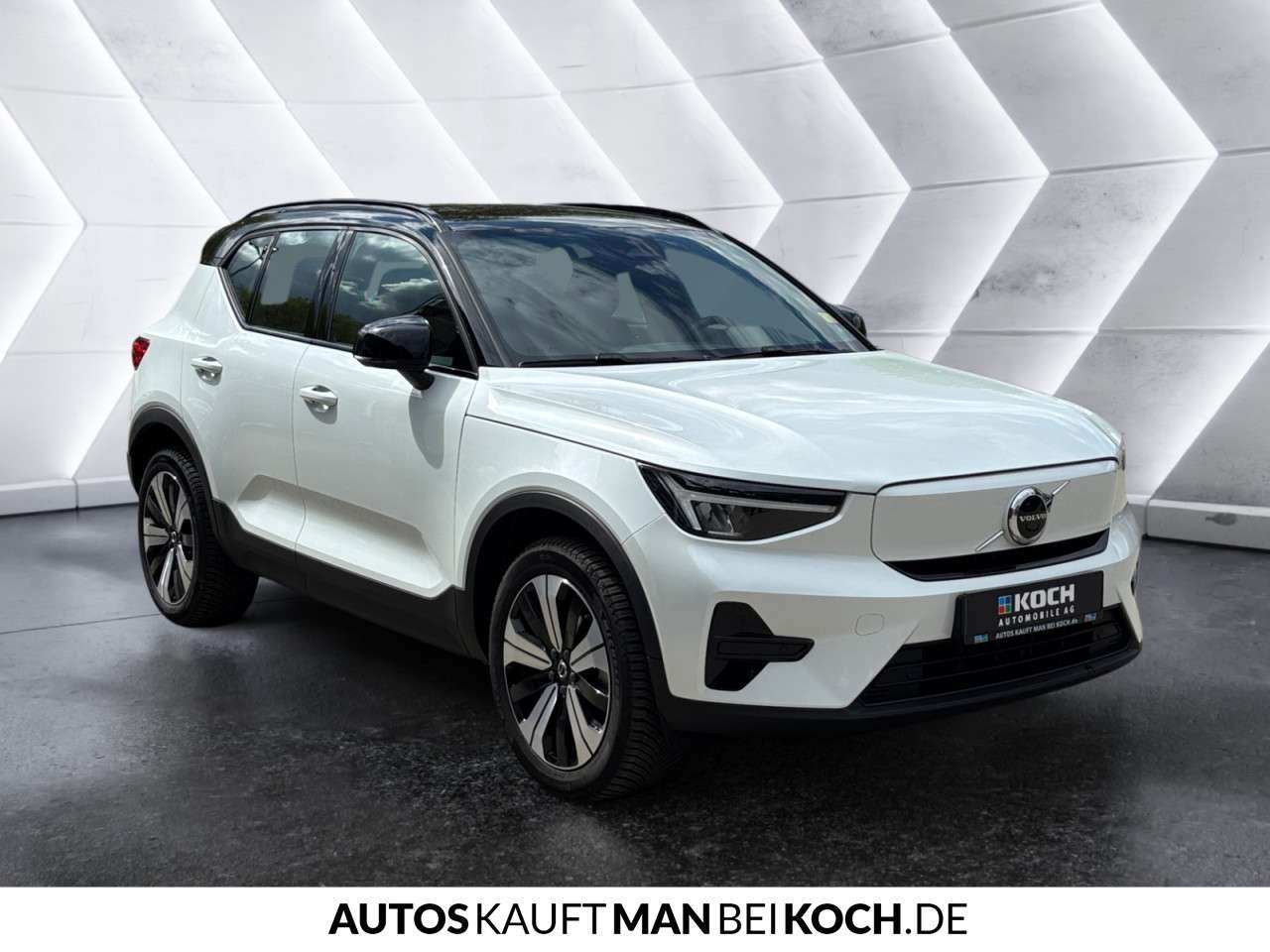 Fahrzeugbild eines Volvo XC40