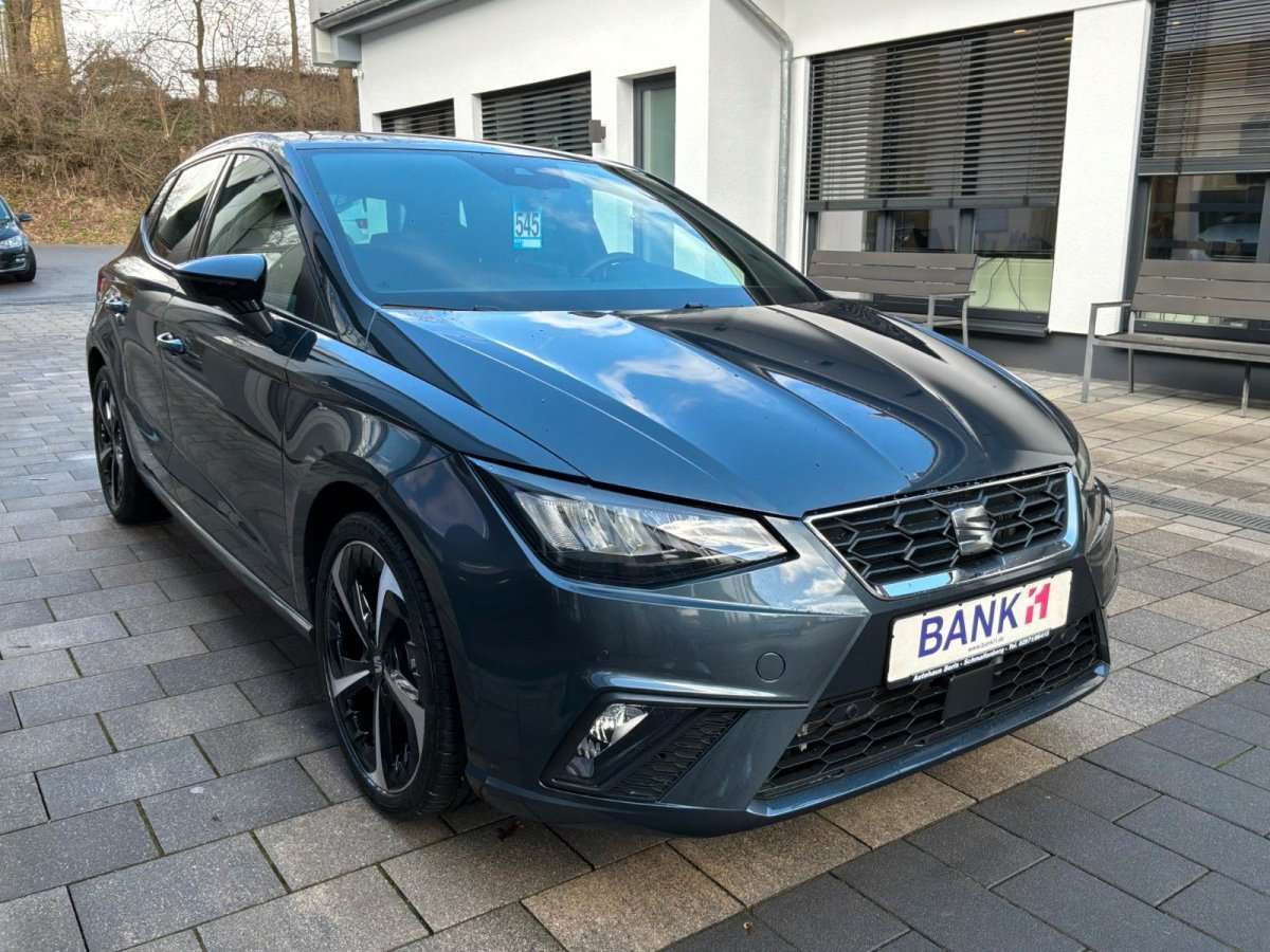 Fahrzeugbild eines SEAT Ibiza