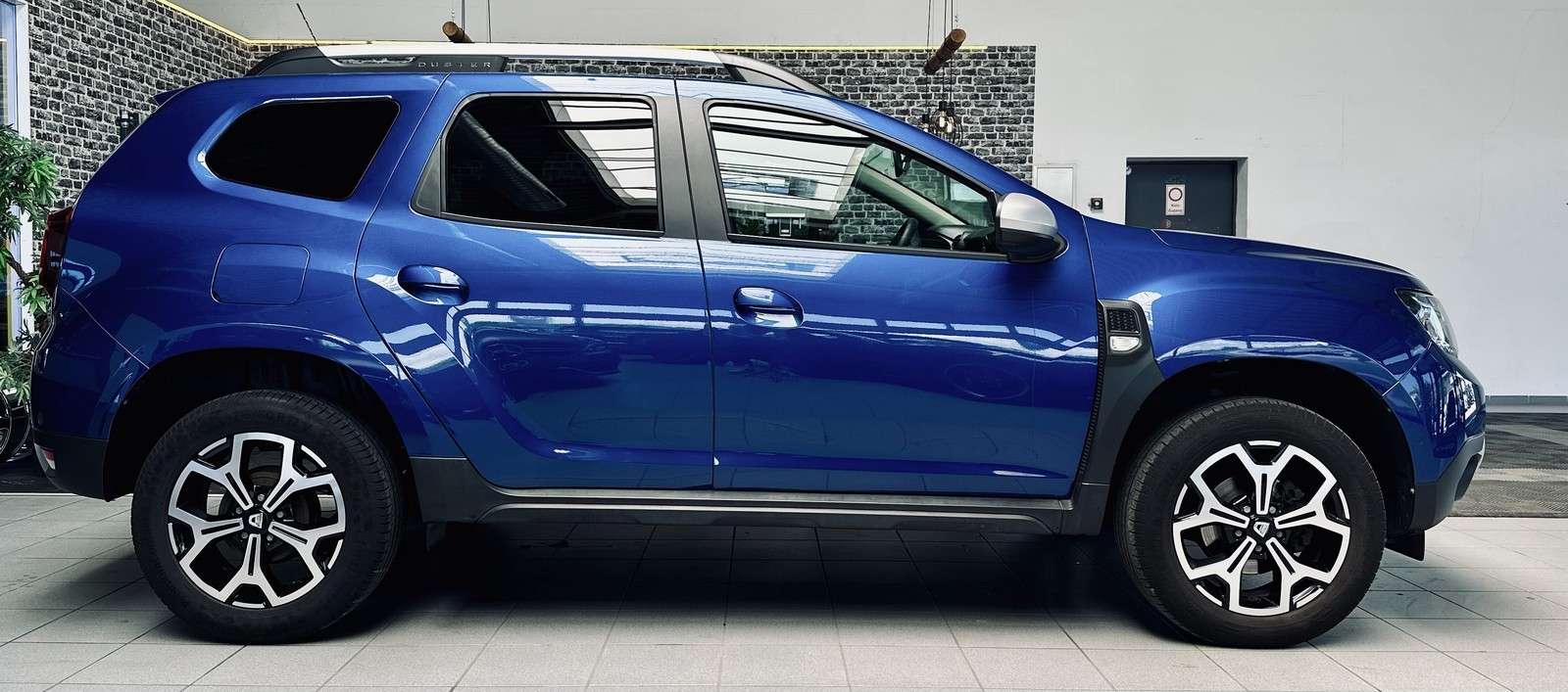 Fahrzeugbild eines Dacia Duster