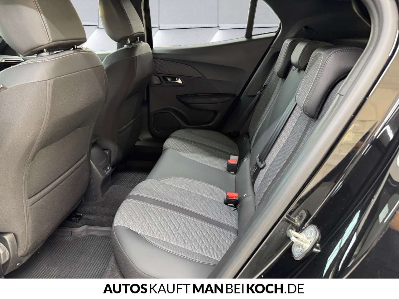 Fahrzeugbild eines Peugeot 2008