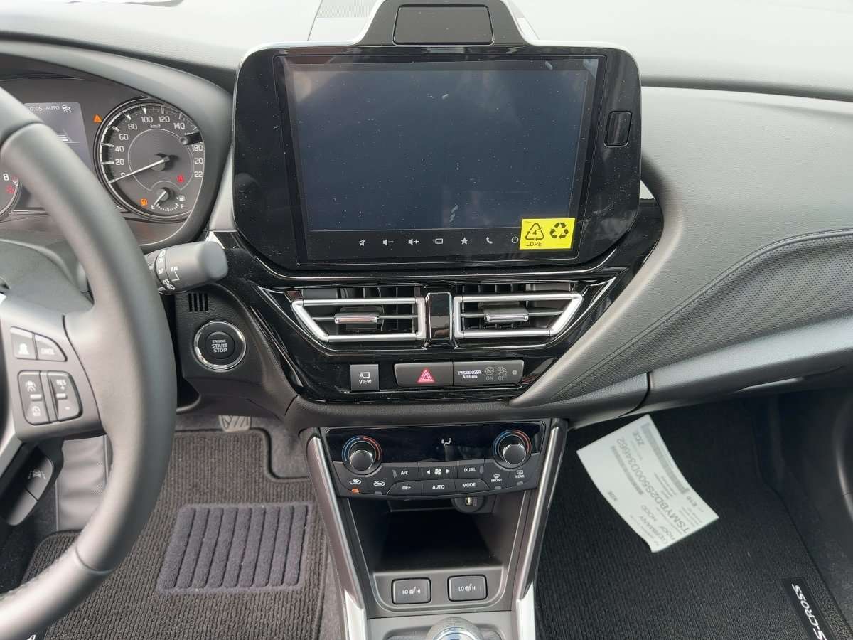 Fahrzeugbild eines Suzuki S-Cross