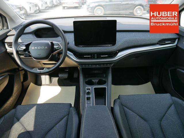 Fahrzeugbild eines Skoda ELROQ
