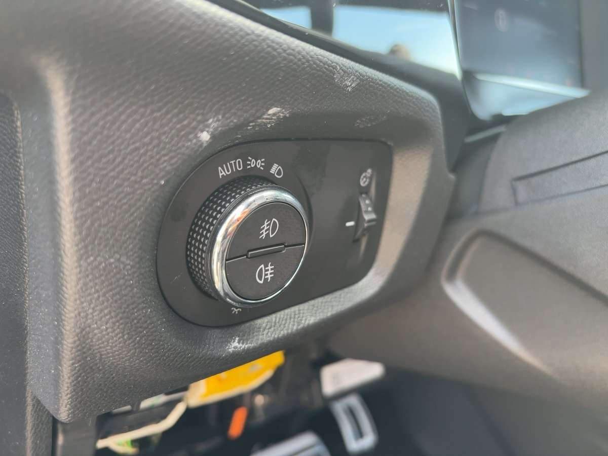 Fahrzeugbild eines Opel Corsa