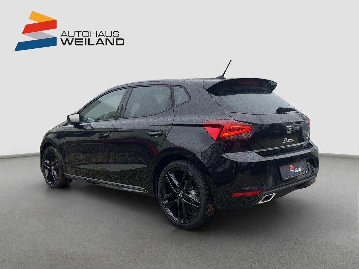 Fahrzeugbild eines SEAT Ibiza