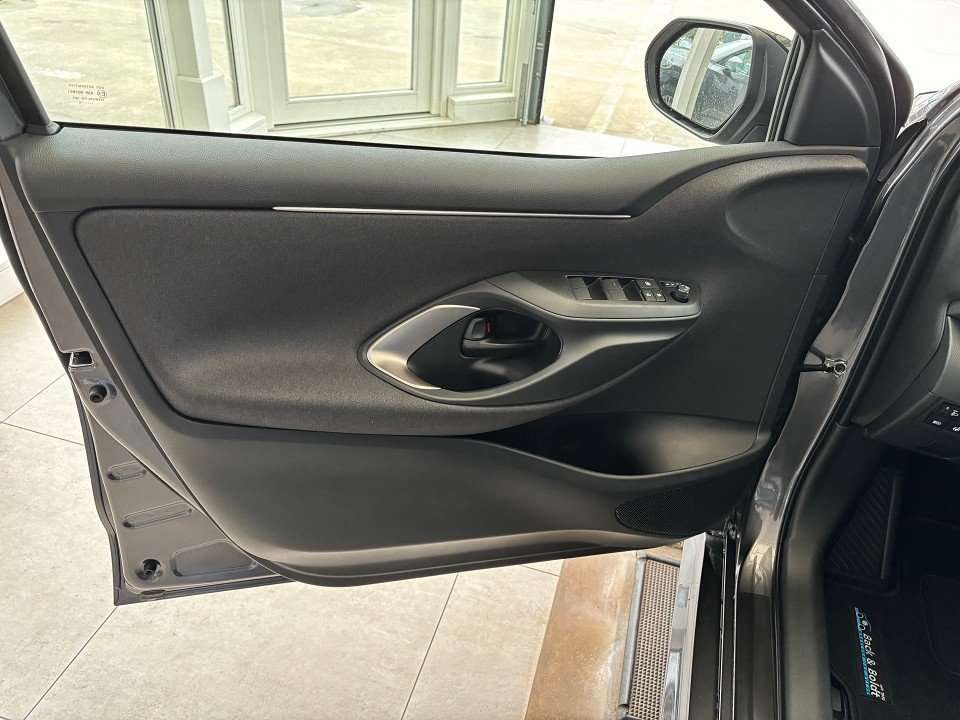 Fahrzeugbild eines Mazda Mazda2 Hybrid