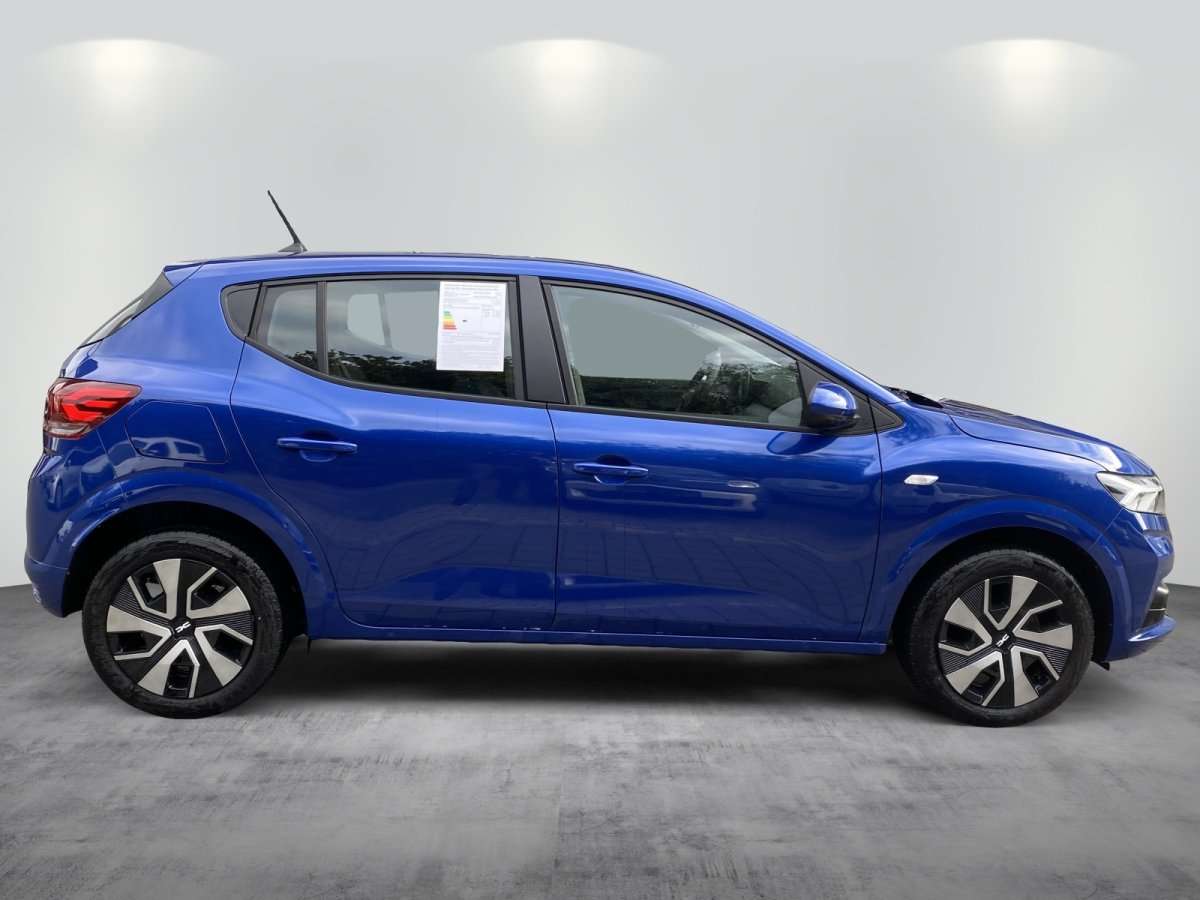 Fahrzeugbild eines Dacia Sandero