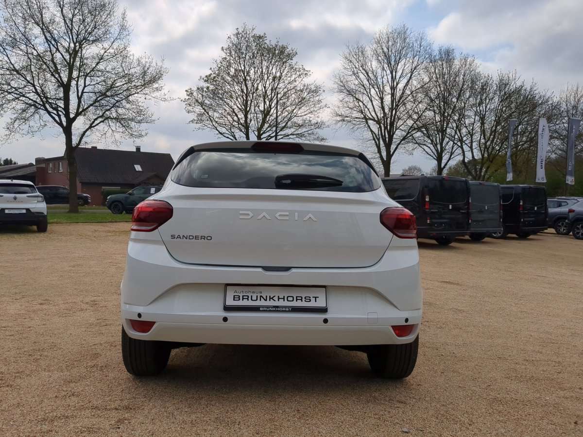 Fahrzeugbild eines Dacia Sandero