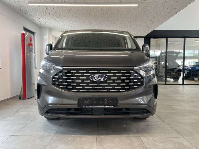 Fahrzeugbild eines Ford Tourneo Custom