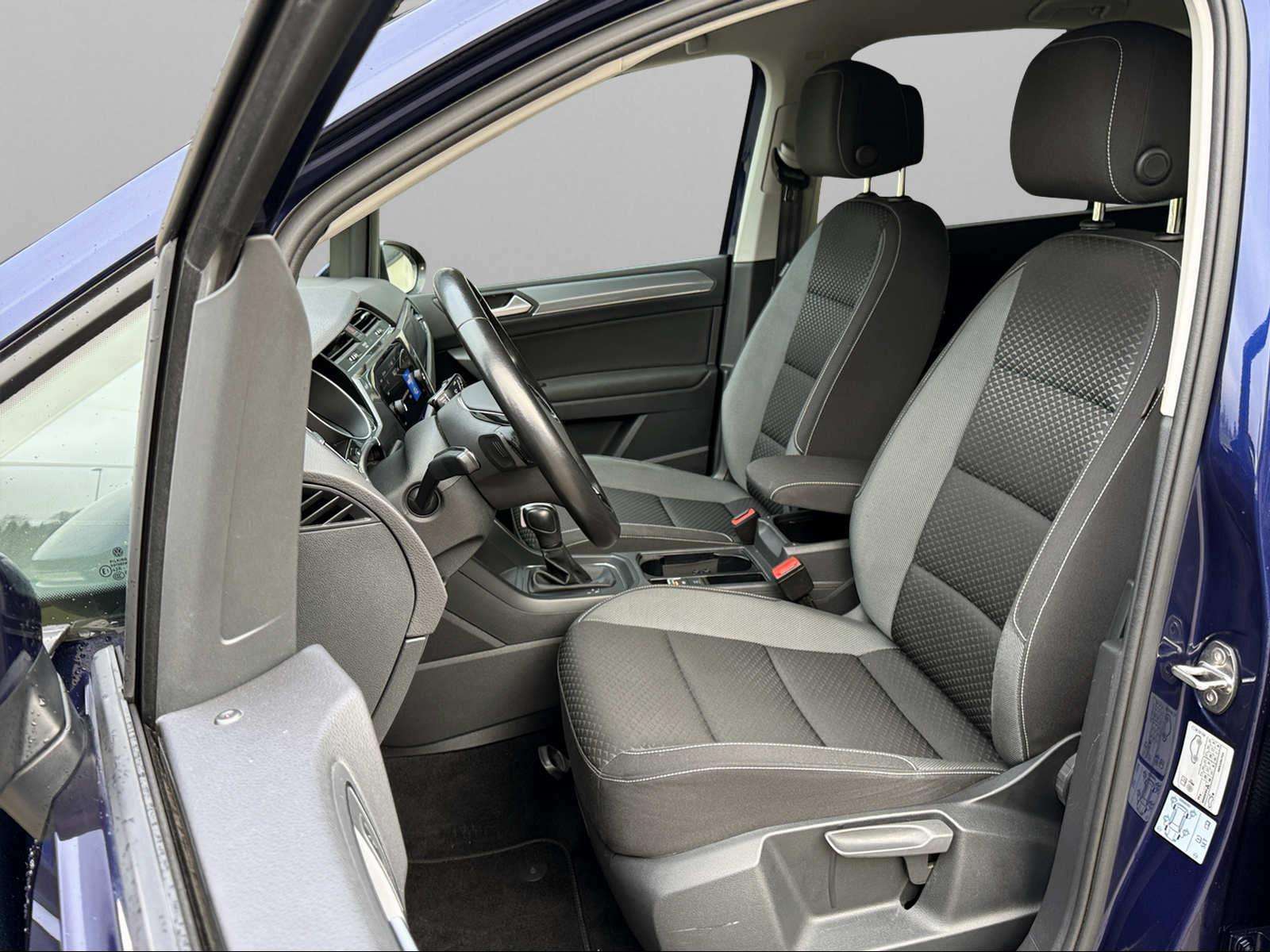 Fahrzeugbild eines Volkswagen Touran