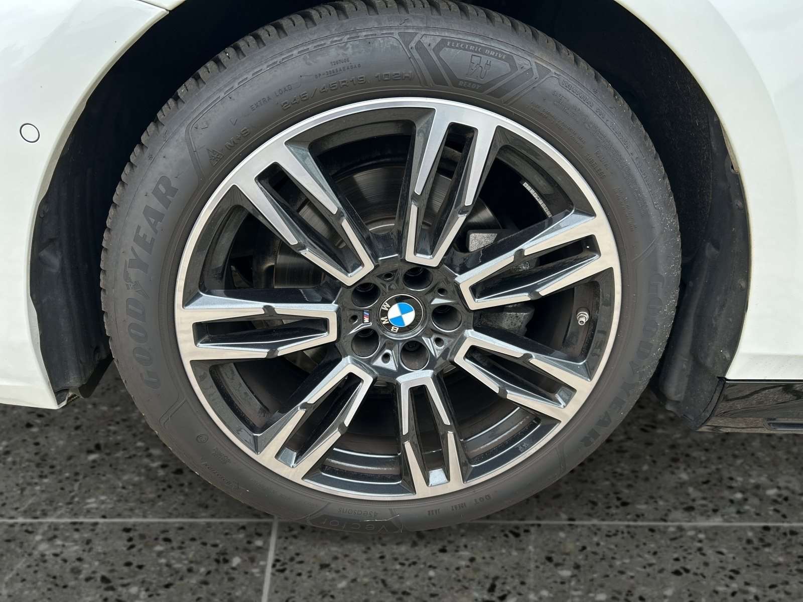 Fahrzeugbild eines BMW 5er-Reihe