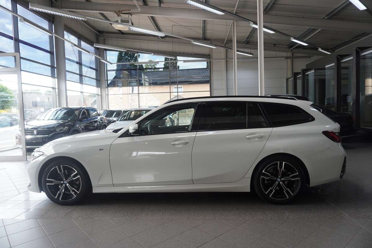 Fahrzeugbild eines BMW 3er-Reihe