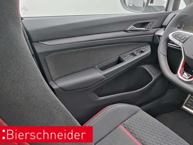 Fahrzeugbild eines Volkswagen Golf