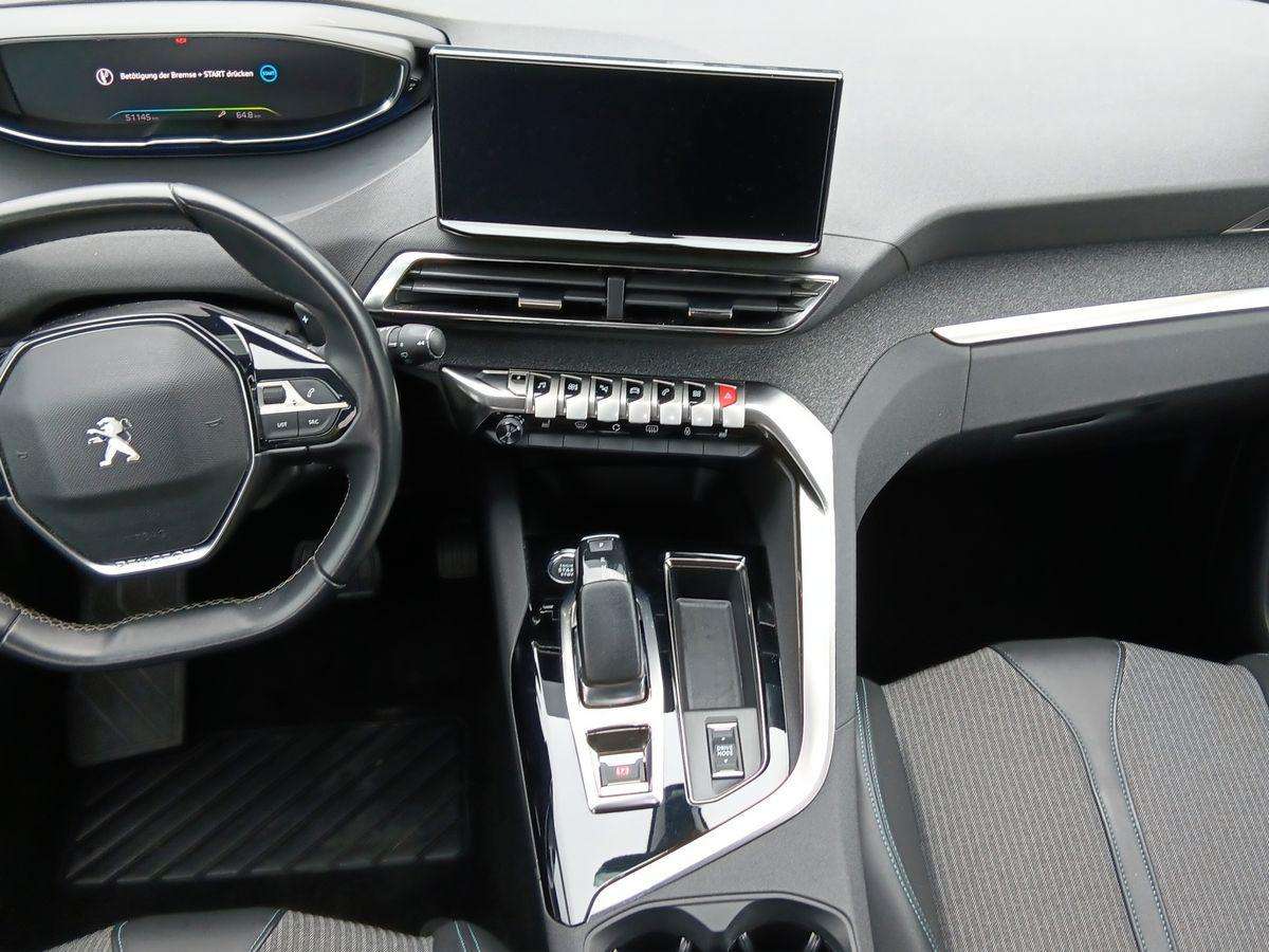 Fahrzeugbild eines Peugeot 3008