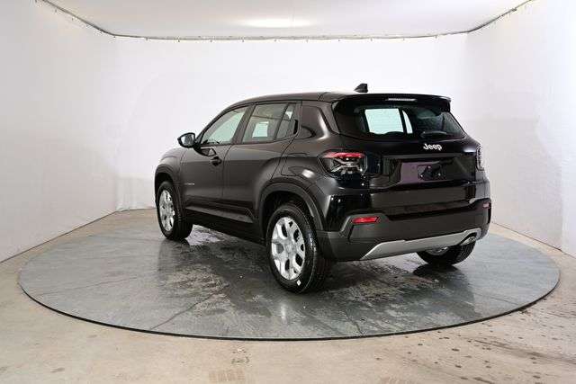 Fahrzeugbild eines Jeep Avenger