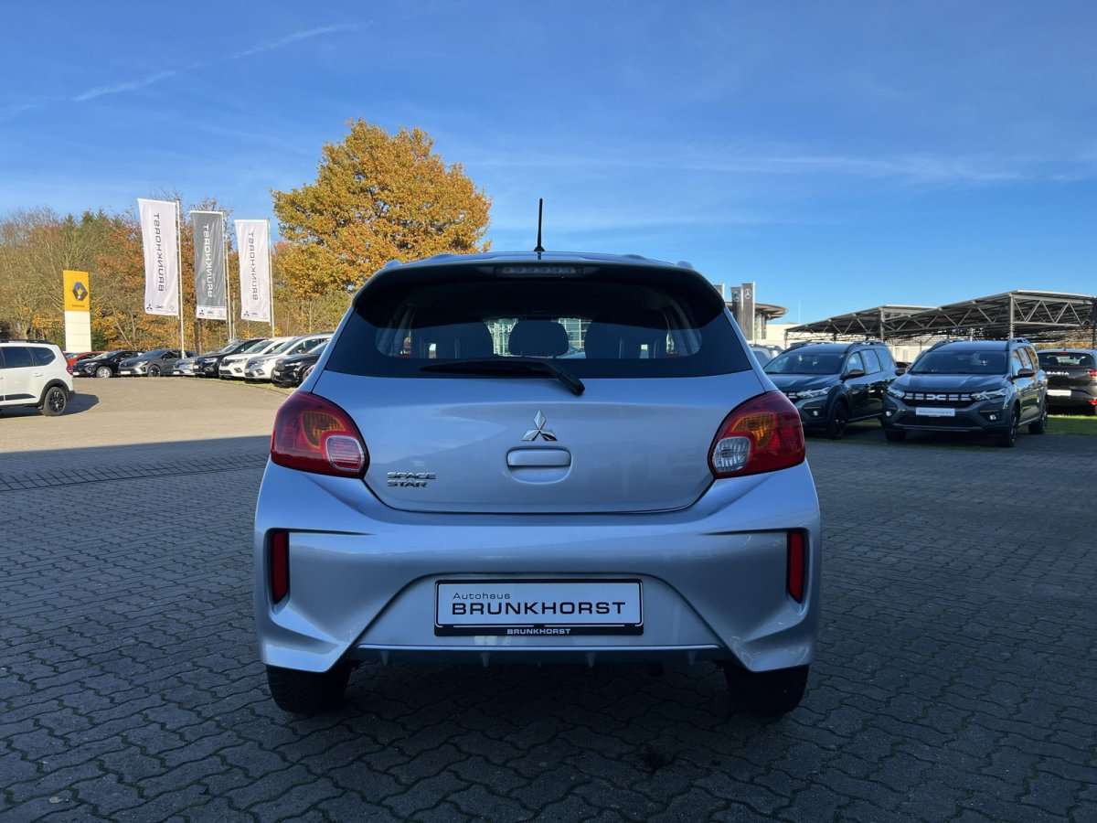 Fahrzeugbild eines Mitsubishi Space Star