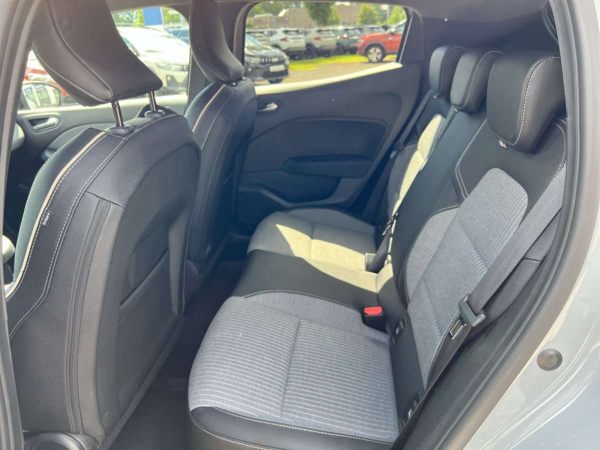Fahrzeugbild eines Renault Clio