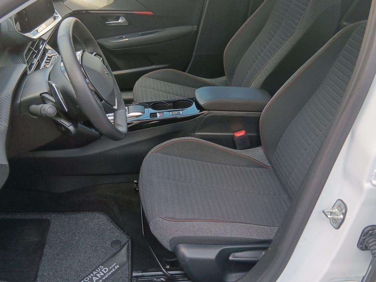 Fahrzeugbild eines Peugeot 208