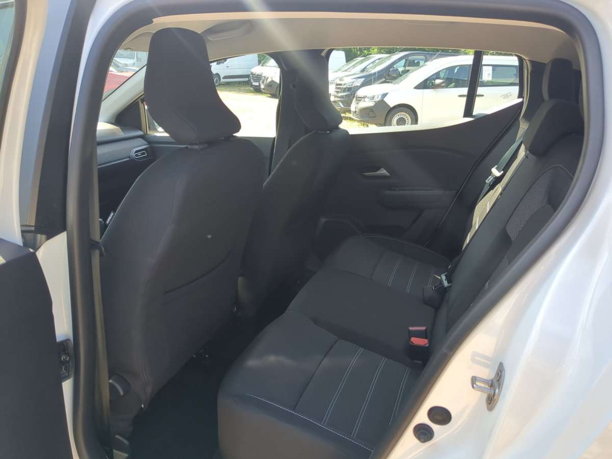 Fahrzeugbild eines Dacia Sandero