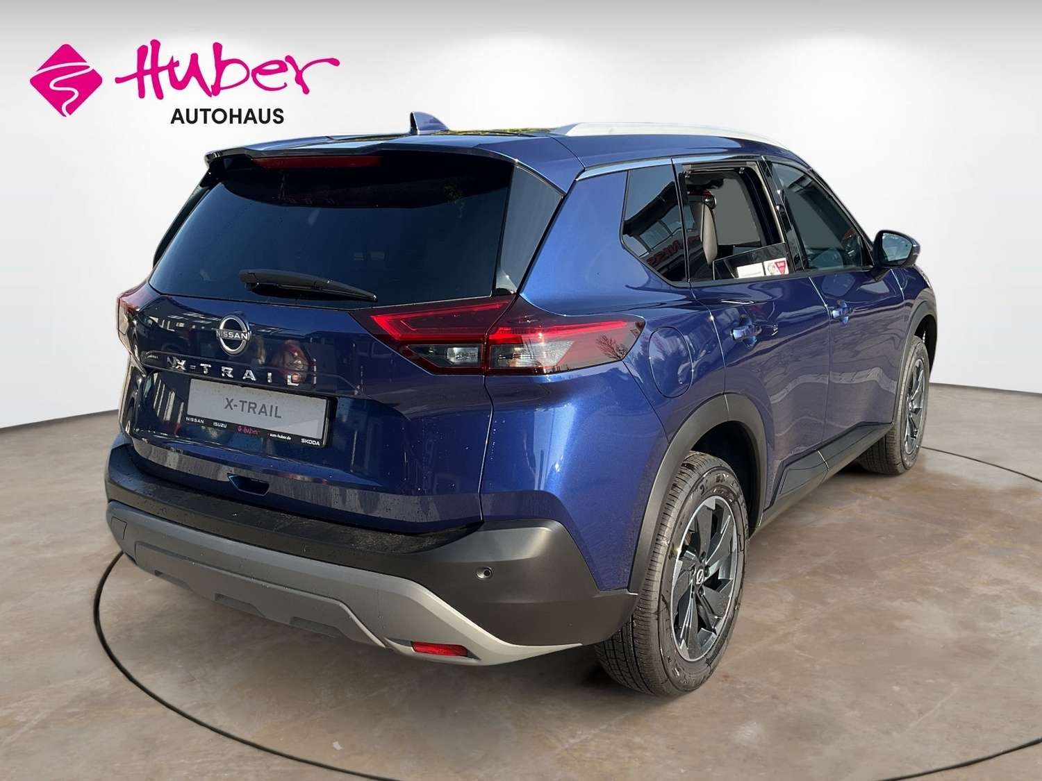 Fahrzeugbild eines Nissan X-TRAIL