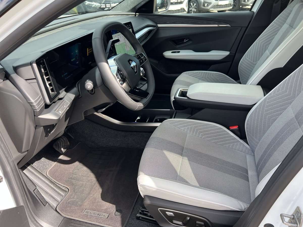 Fahrzeugbild eines Renault Scénic