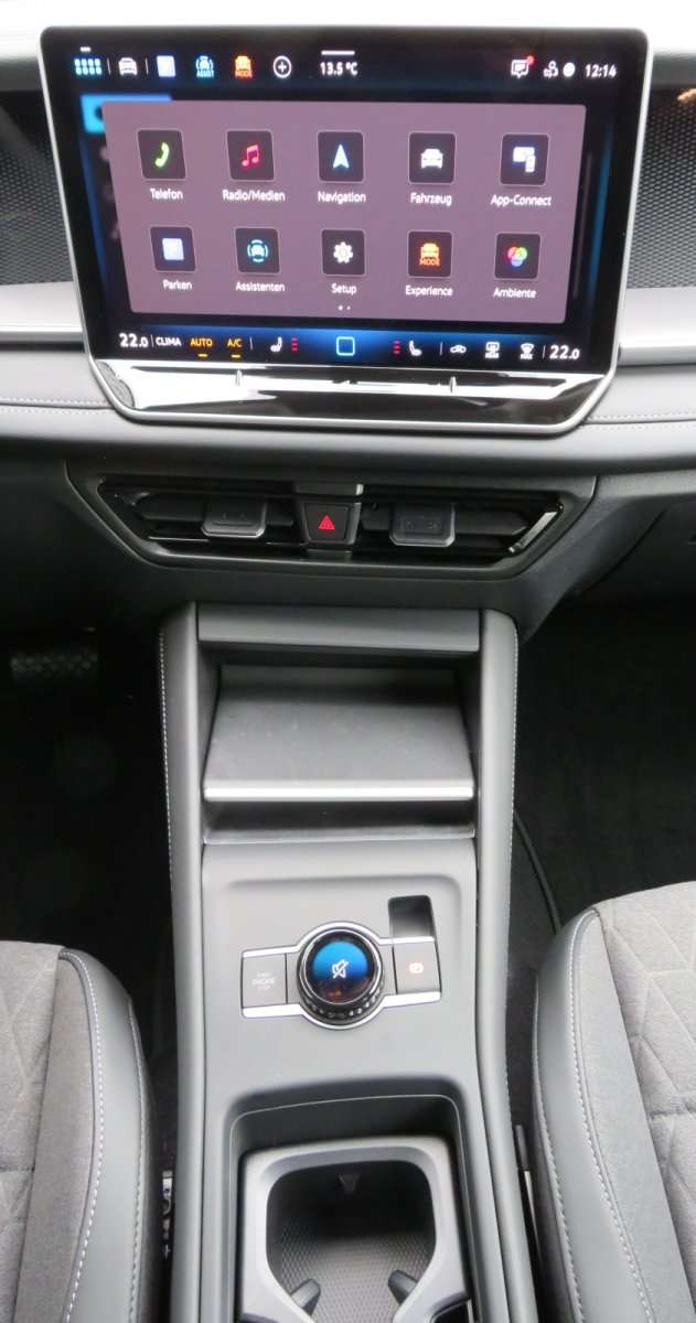 Fahrzeugbild eines Volkswagen Tayron