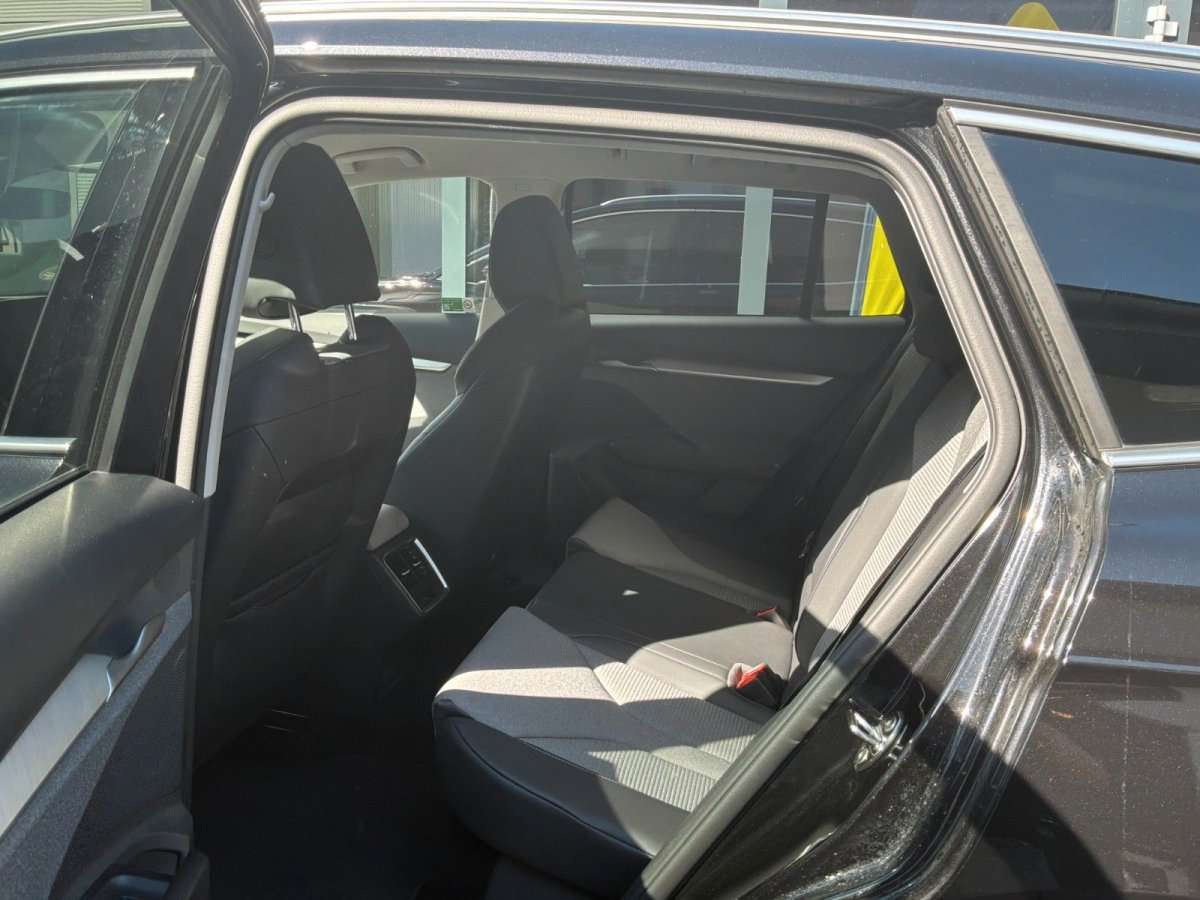 Fahrzeugbild eines Skoda ENYAQ