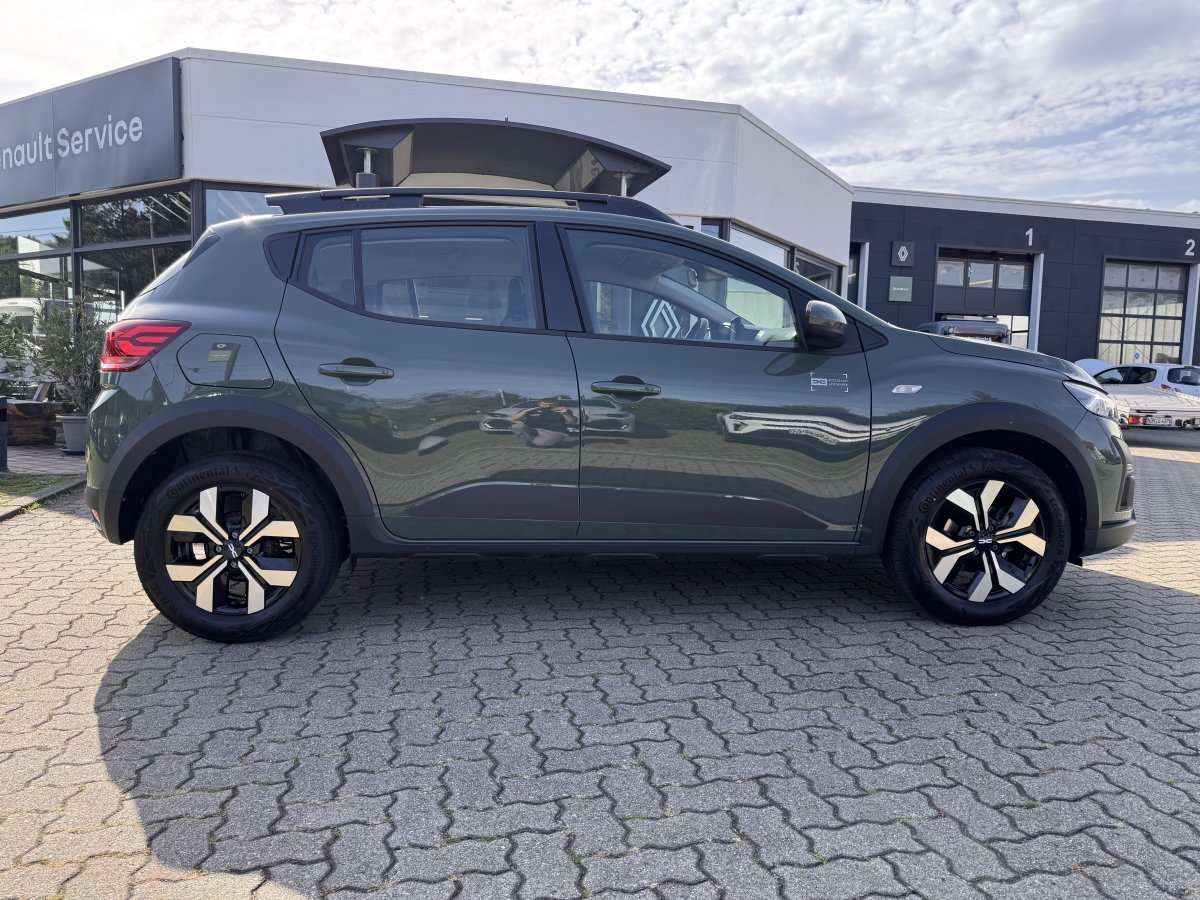 Fahrzeugbild eines Dacia Sandero