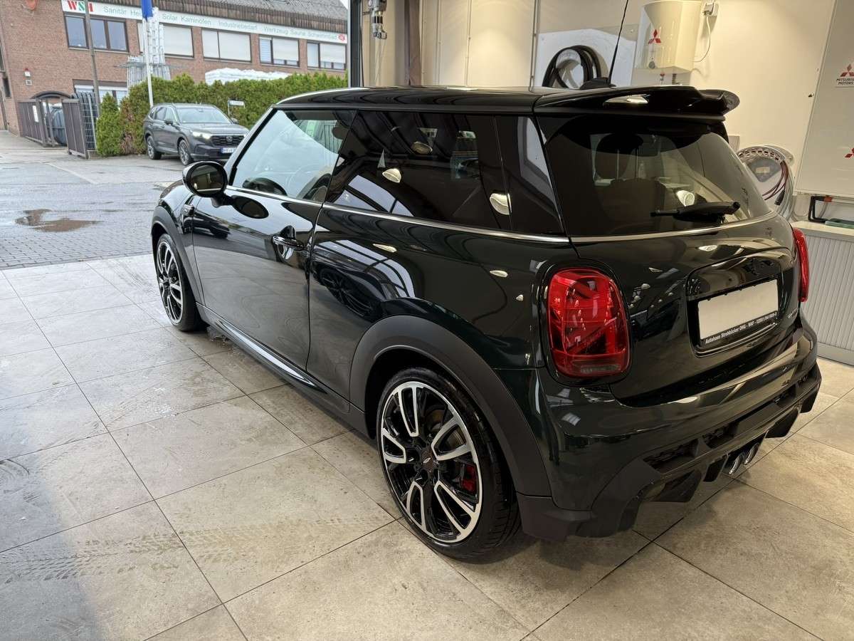 Fahrzeugbild eines MINI MINI